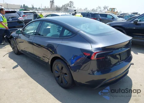 2025 Tesla Model 3 Long Range Rear-Wheel Drive из США, поврежденный, VIN 5YJ3E1EAXSF983053